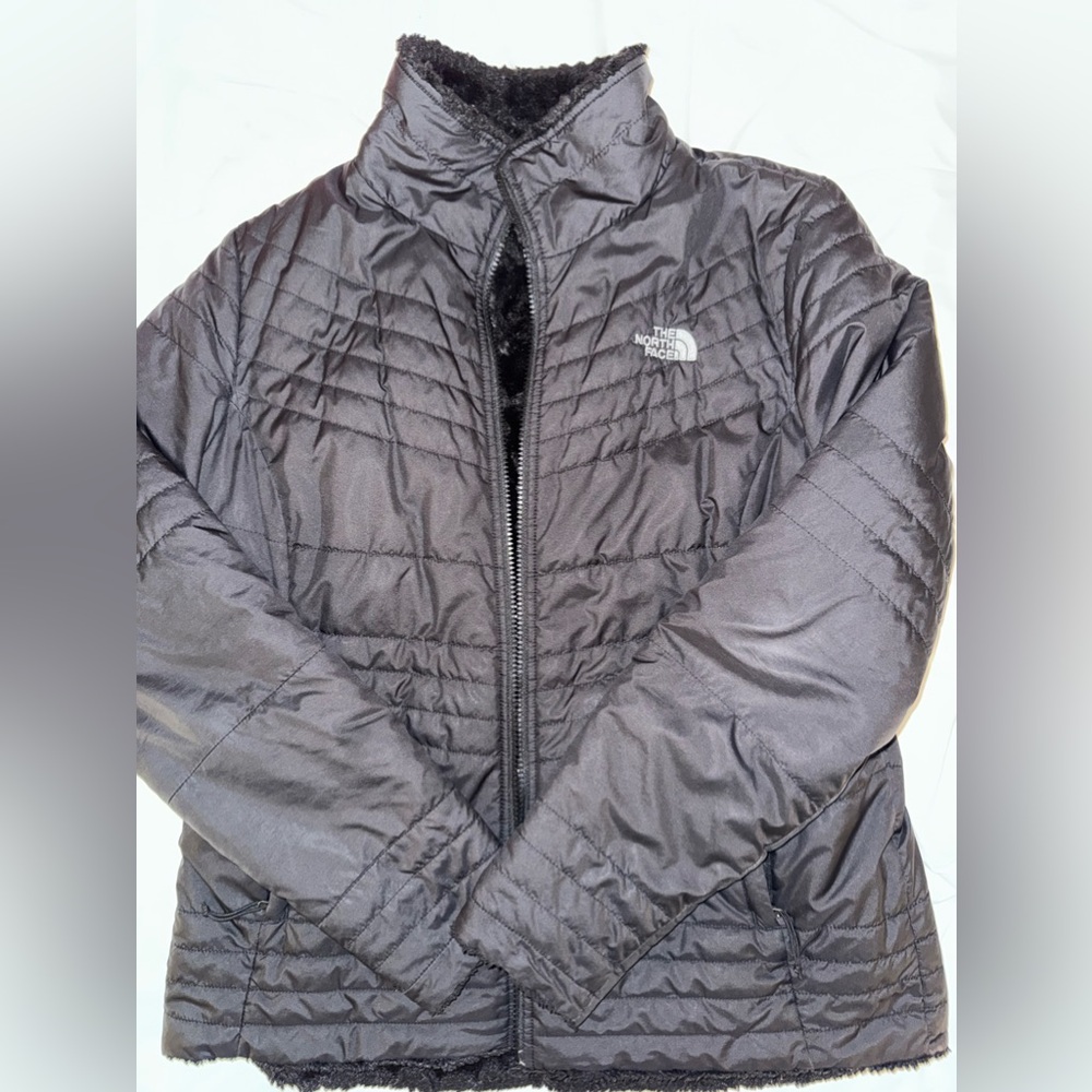north face reversible coat
adult medium